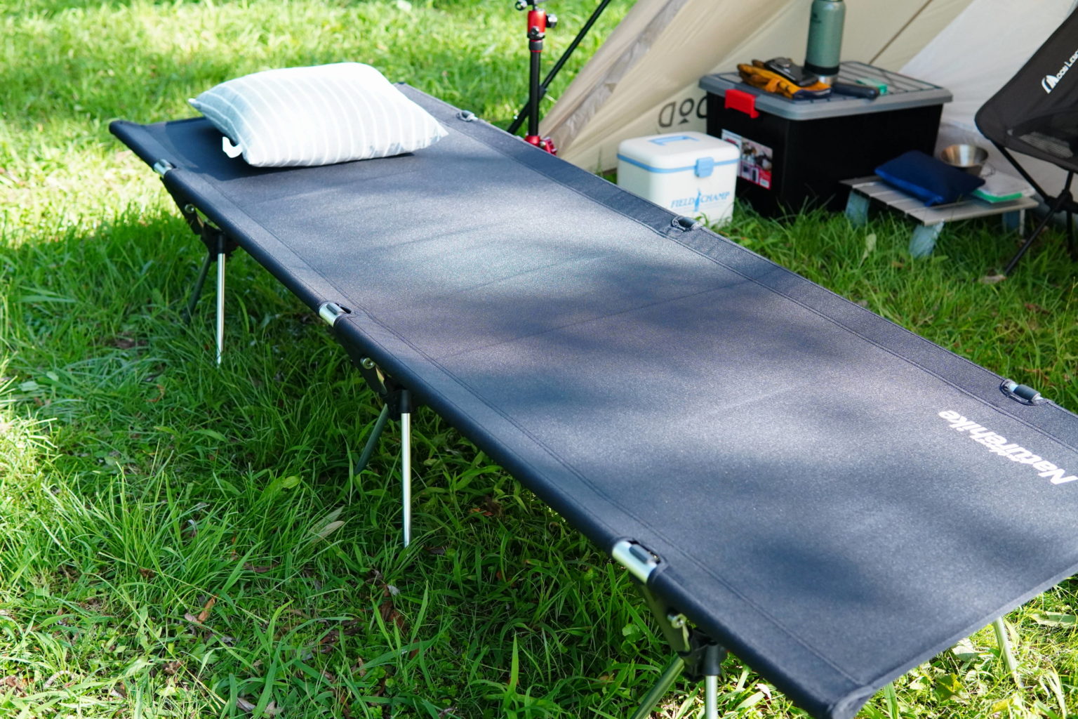 【Naturehikeコット】軽量で寝心地最高のアルミ ベッド ソロキャンブログ