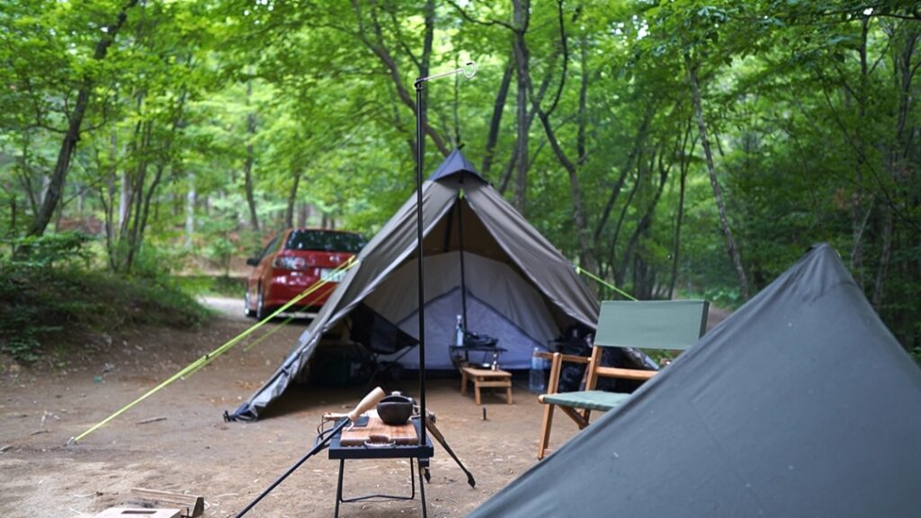 YOKA Tipi_ソロキャンプに丁度良いサイズで薪ストーブも使える 